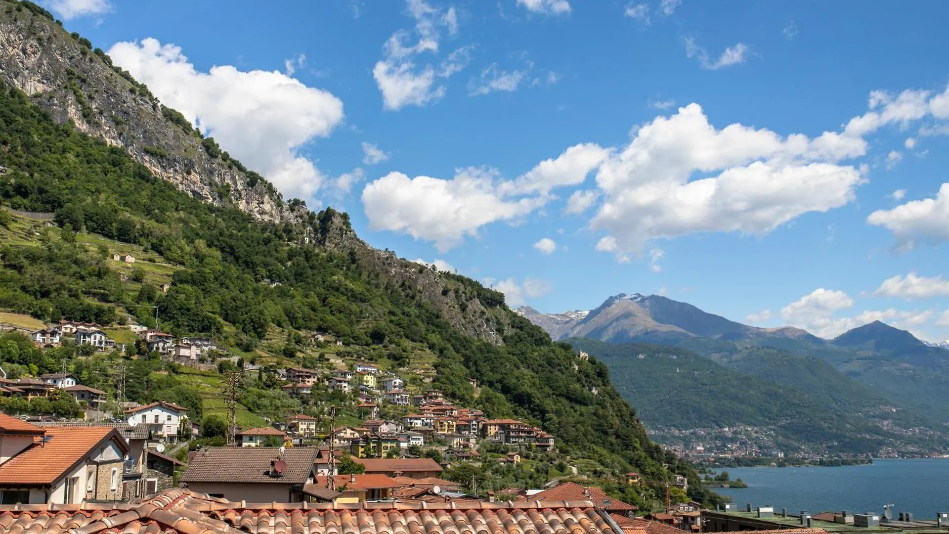 Casa La Montiva - Musso Como Lake Apartment With View