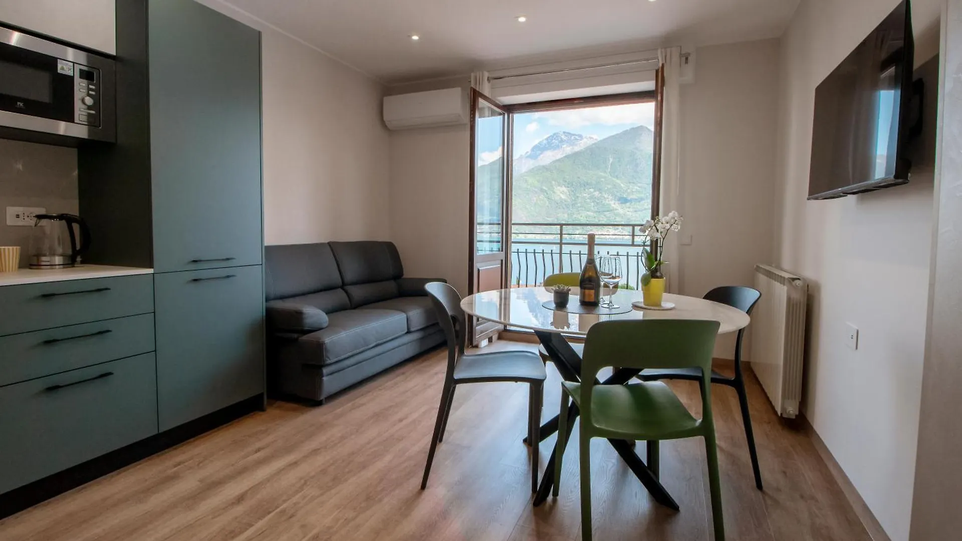Casa La Montiva - Musso Como Lake Apartment With View